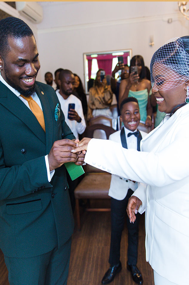 Registry Weddings at Southwark Register Office - Camberwell House